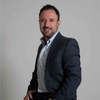 Andrés Mena