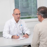 Prof. Dr. Med. Stephen Wyler, Emba