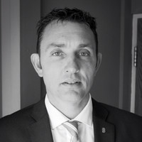 Jonathan Cragg