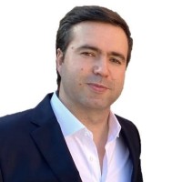Miguel Neves