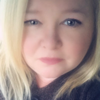 Mindy Vecchiolli