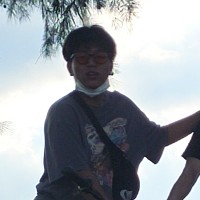 Andy He