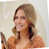 Aline Mcguire