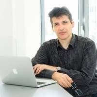 Dallos András