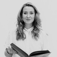 Iris Van Den Oever