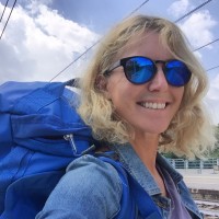 Dr Jane Alderton
