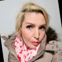 Eva Pečovnik