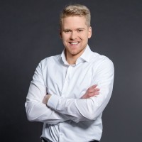 Dr. Julian von Schleinitz