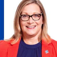 Leslie Yoder