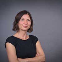 Dr. Barbara Nieder