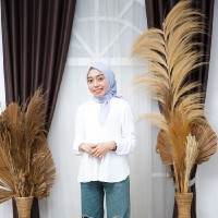 Tri Indah Wahyuni