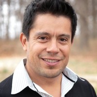 Carlos Vélez