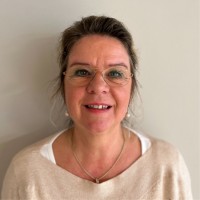 Claire Blom