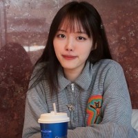 Wangyi Zhu