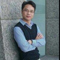 罗华成
