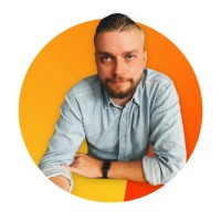 Andrzej S.