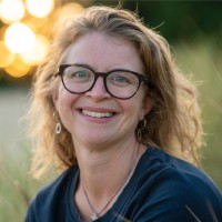Nicolette De Jonge
