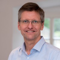 Dr. Thomas Greindl