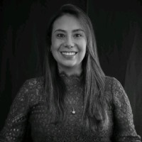 Laura María Dukón M.