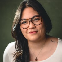 Yodelle Tan, Rn