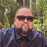 Daniel Flores