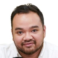 Carlo Flores