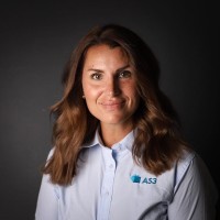 Jenny Marie Lindstøl