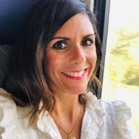 Julie AGNESE