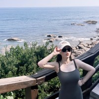 Nicole Hu