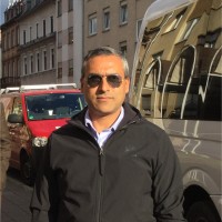 Dr. Malik Mukhtar