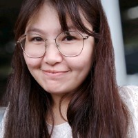 Linda Hoong