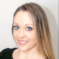Amanda Page, Cam, Caps