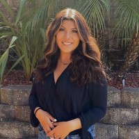 Vanessa Padilla, Mba