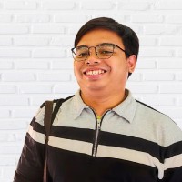 Adis Himawan