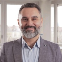 Salim L. Azar, Dr.