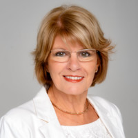 Pauline Bright