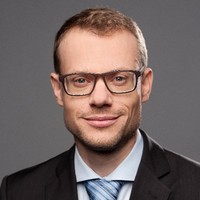 Dominik Dunkel, Ll.M.