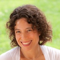 Julie Zeff