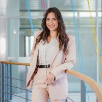 Julia Steger