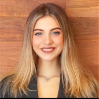 Thalia Holst