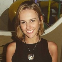 Júlia Dedini Felício
