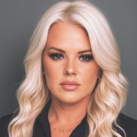 Caitlin Wolfe