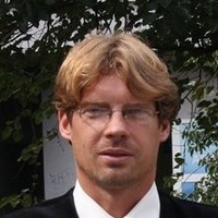 Róbert Szabó