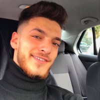 Riyad Kamand