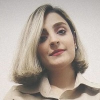 Parastoo Molla Hossein
