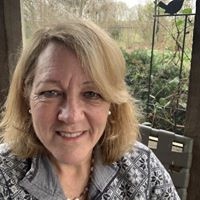 Lisa Hollenbeck