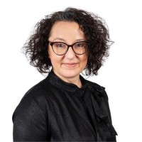 Nathalie R.