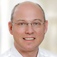 Dr. Oliver Mika