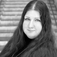 Tina Toth