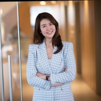Victoria Kim